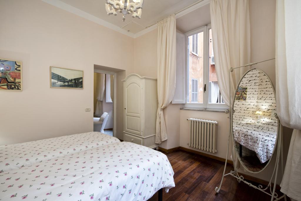Fontana De Trevi Apartment Řím Pokoj fotografie